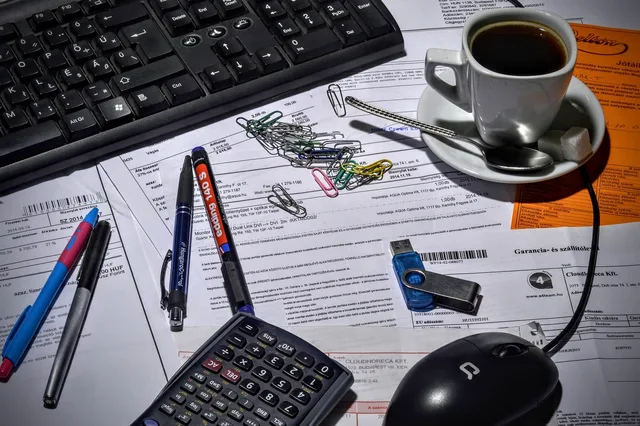 bookkeeper, accountant, office, coffee, calculator, keyboard, pen, usb drive, invoice, company, paperwork, administration, accounting, work, desk, profit, paper, mouse, document, financial, finance, business, accountant, invoice, invoice, invoice, administration, administration, administration, administration, administration, accounting, accounting, accounting. Invoice automation for UK small businesses: how to cut admin time