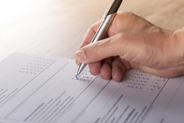 opinion poll, opinion polling, survey, voting, to complete, vote, hand, write, ballpoint pen, paper, reports, ink pen, pen, survey, survey, survey, survey, survey. Microsoft Forms, SurveyMonkey or Typeform: licence baseline first, then plan caps, seats and Typeform prices